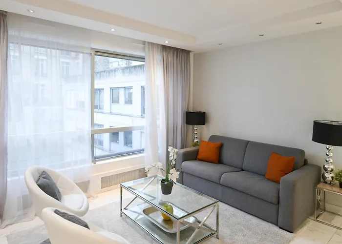 Lägenhet Modern & Peaceful 1bd By Champs-elysees With Ac