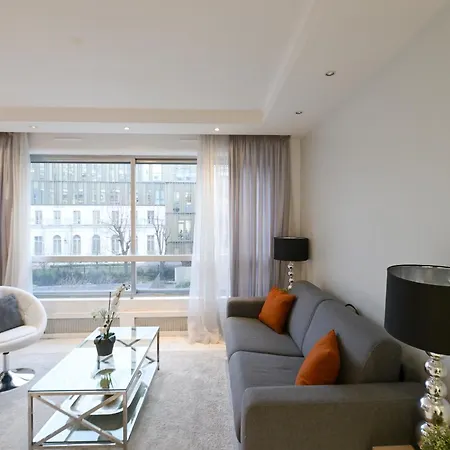 Modern & Peaceful 1bd By Champs-elysees With Ac