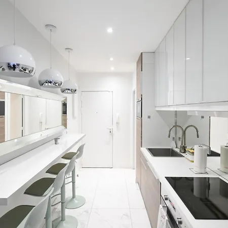 Modern & Peaceful 1bd By Champs-elysees With Ac Apartmán Paříž