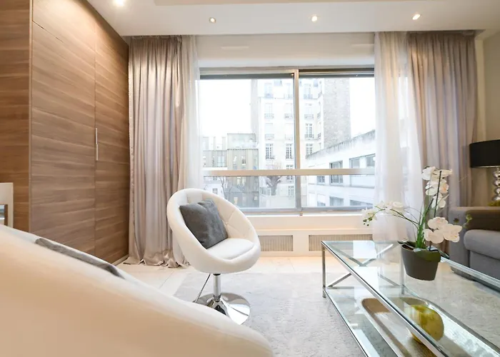 Modern & Peaceful 1bd By Champs-elysees With Ac Apartman Párizs