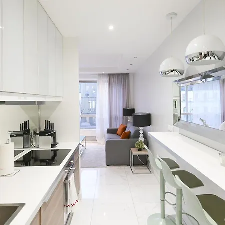 Modern & Peaceful 1bd By Champs-elysees With Ac Apartament *