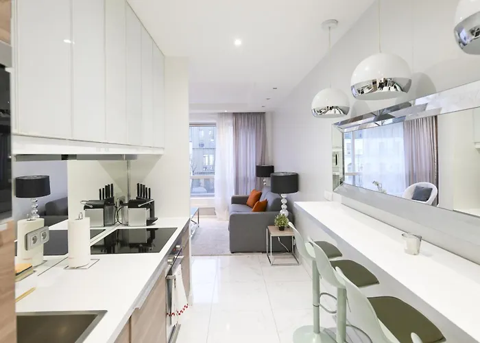 Modern & Peaceful 1bd By Champs-elysees With Ac شقة *